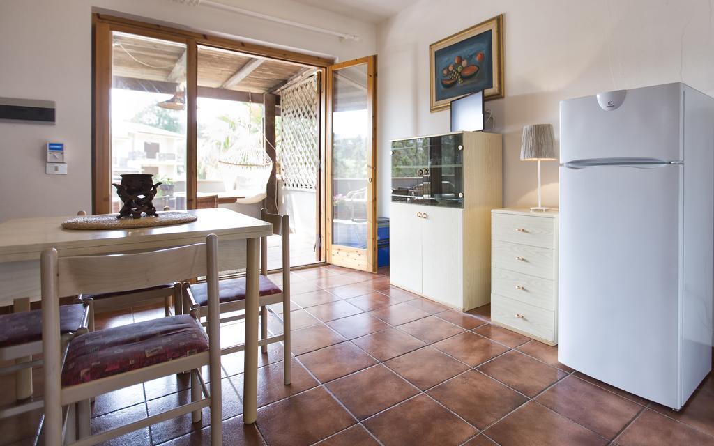 Mirti 13E Villa สตินติโน ภายนอก รูปภาพ